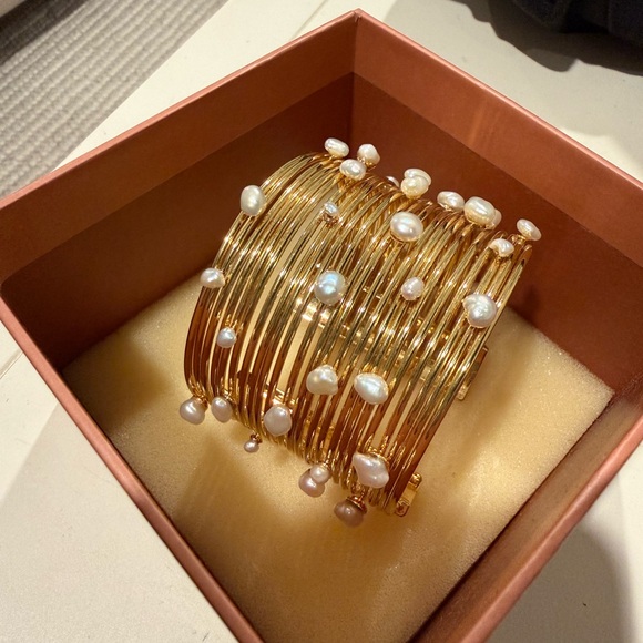 Cult Gaia NIKA Cuff Bracelet - Picture 5 of 6